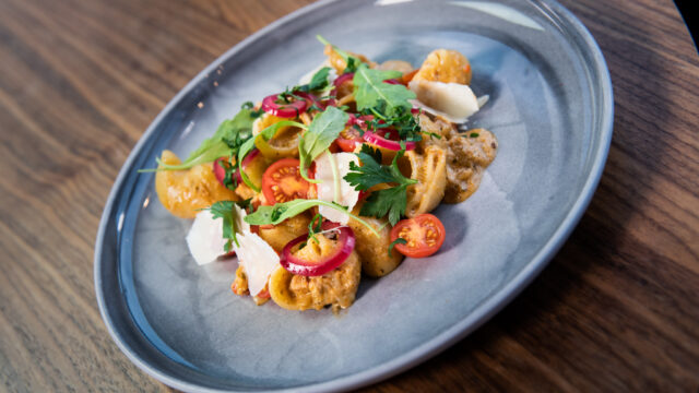 Kreolsk pasta med krabbe